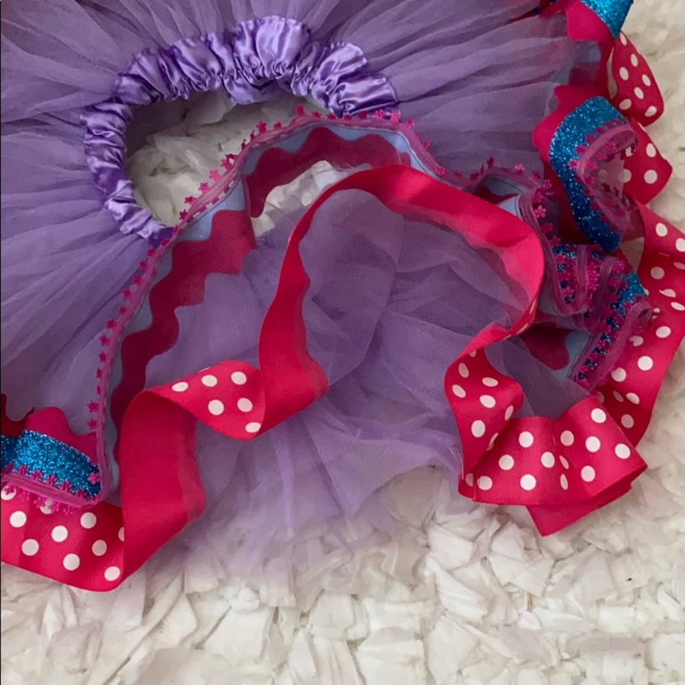 Tutu - Picture 2 of 2